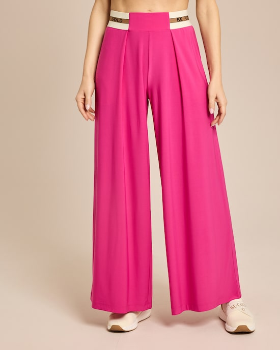 Produktabbildung für Marlenehose mit Logobund