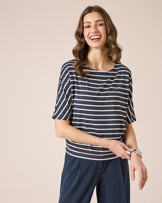 Produktabbildung für Shirt mit angeschnittenem Arm