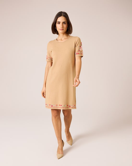 Produktabbildung für Strickkleid mit Blumenstickerei