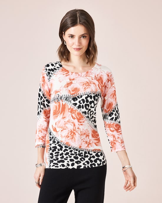 Produktabbildung für Classic Pullover "Leo & Blumen"
