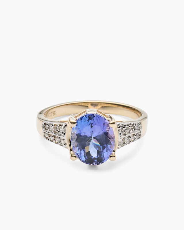 Ring mit Tansanit AAAA+ & Brillanten