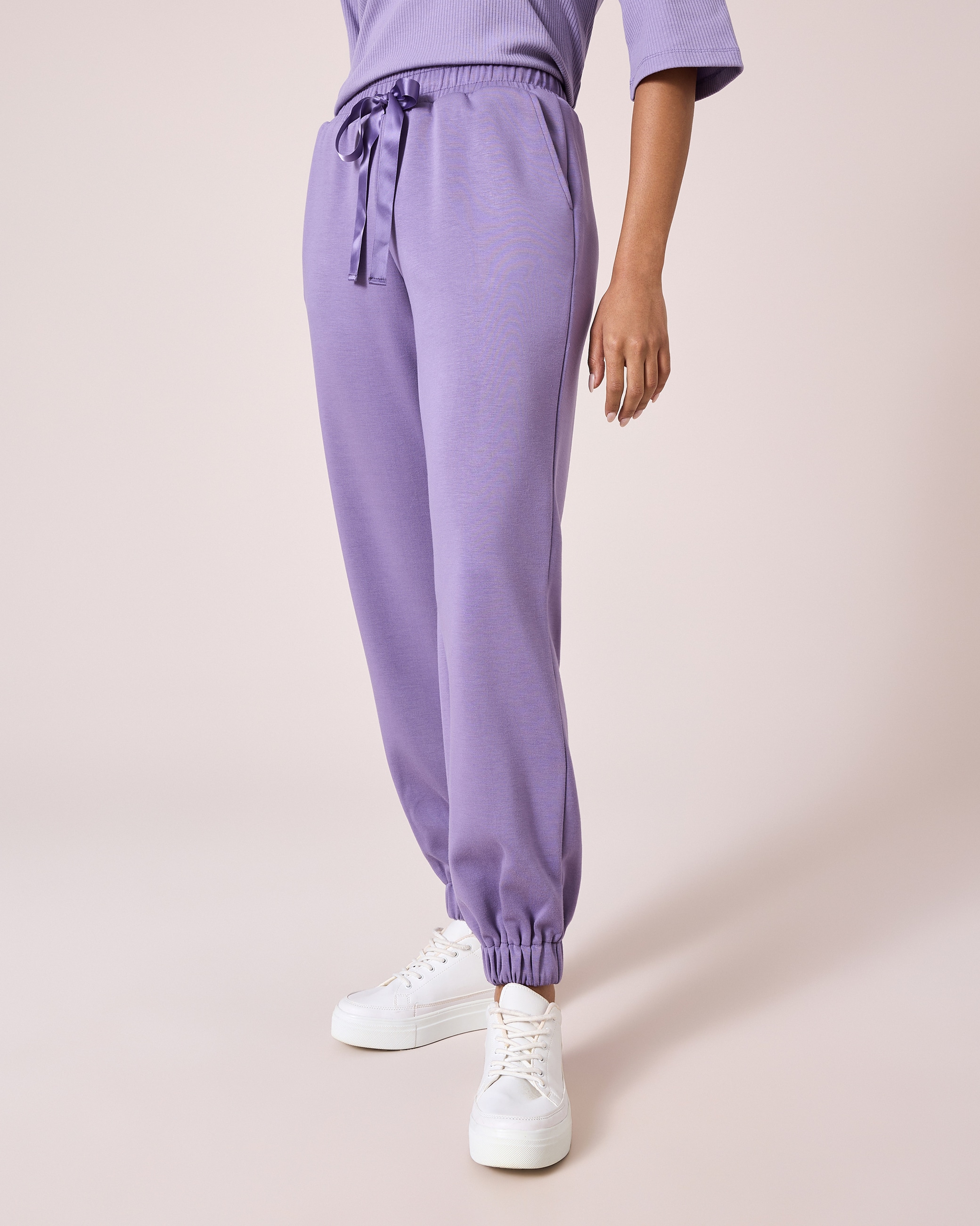 Produktabbildung für Sweathose mit Band