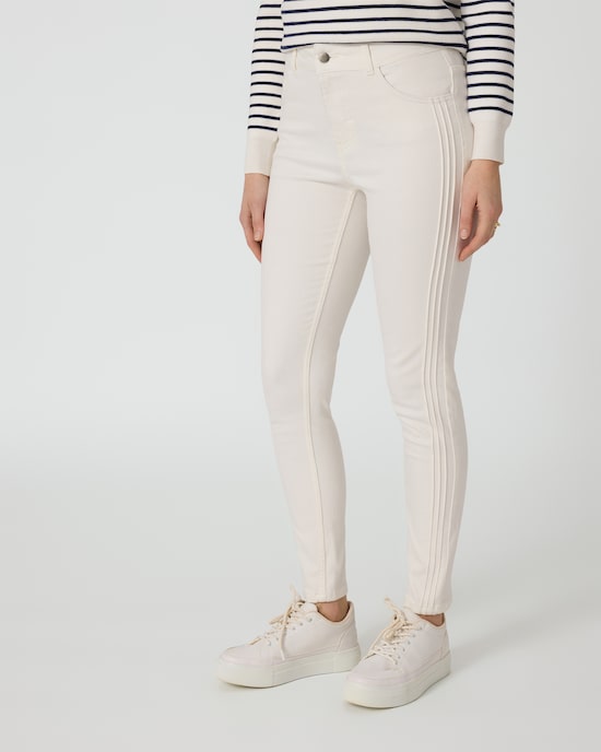 Produktabbildung für Jeans mit Streifendetails