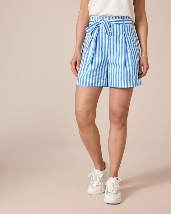 Produktabbildung für Streifen-Shorts mit Gürtel