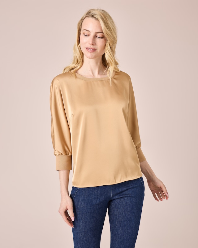 Shirt aus Satin