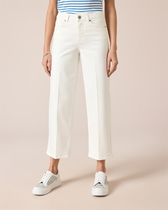 Produktabbildung für Jeans mit Bügelfalte
