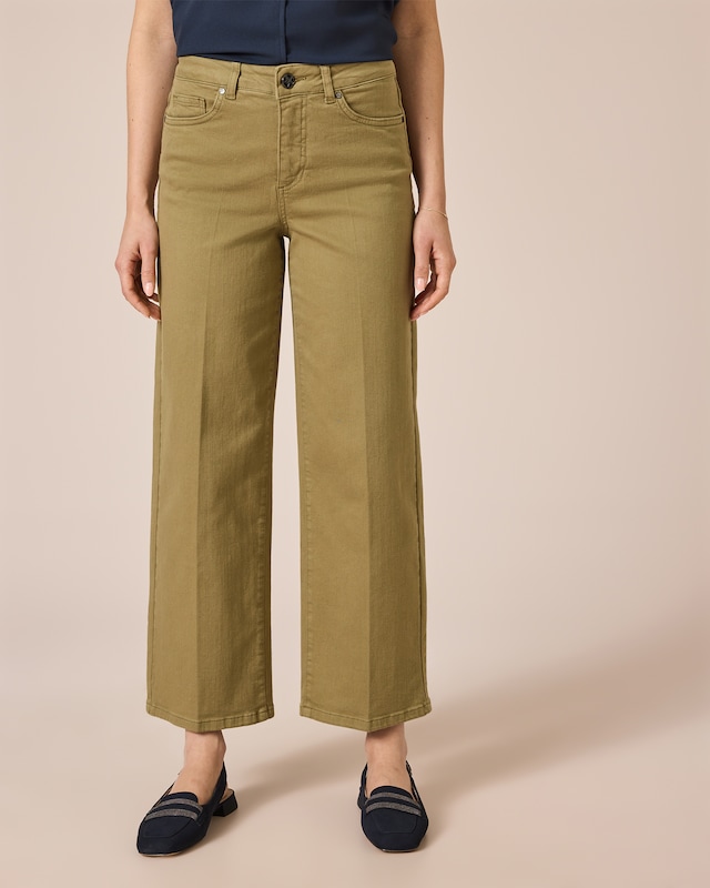 Jeans mit Bügelfalte