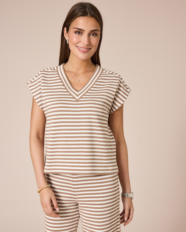Kurzarmpullover mit Streifen
