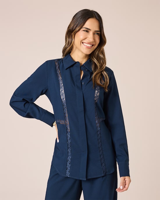 Produktabbildung für Hemdbluse mit Spitzendetails