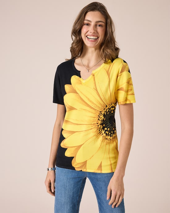 Produktabbildung für Classic Pullover "Sonnenblume"