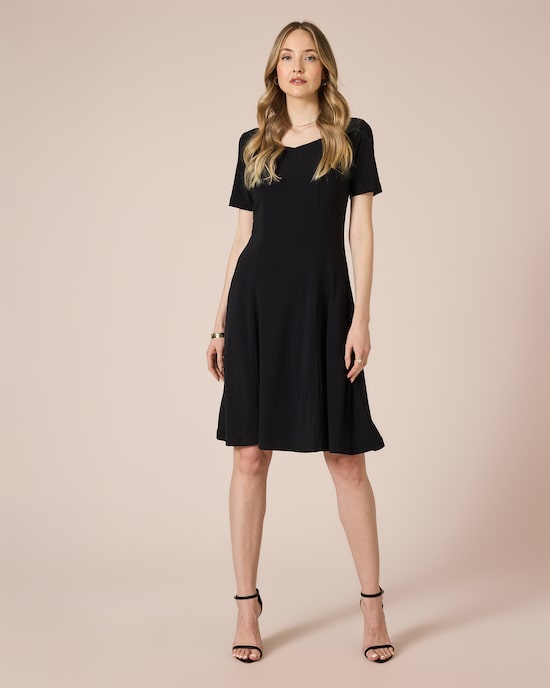 Produktabbildung für Kleid in A-Linie