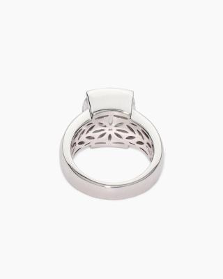 Ring mit Zirkonia