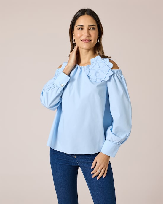 Produktabbildung für Blusenshirt "Couture" mit Deko-Blume