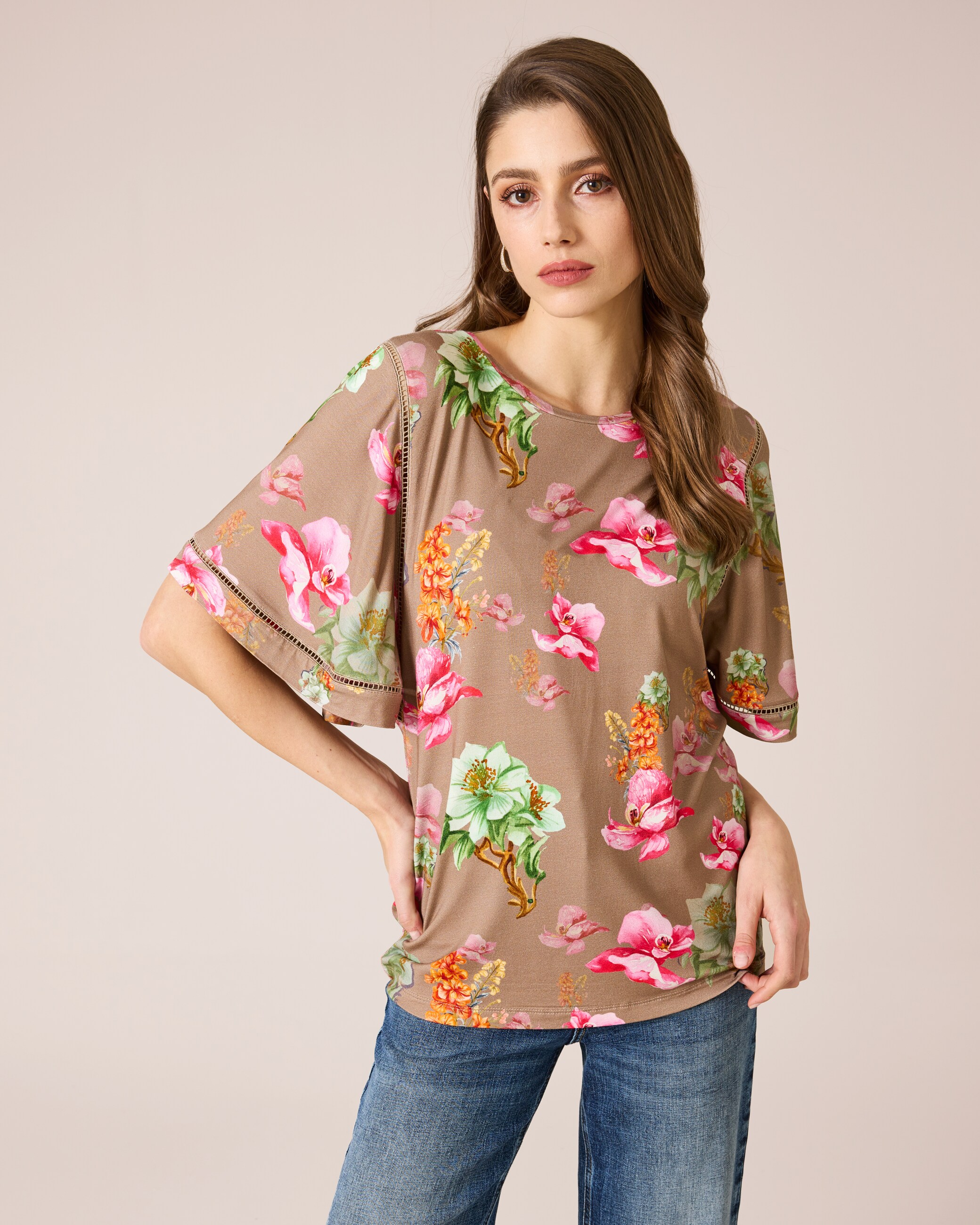 Produktabbildung für Shirt mit weiten Ärmeln