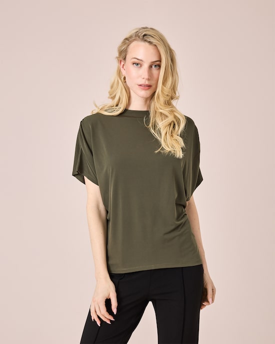Produktabbildung für Shirt mit geraffter Schulterpartie
