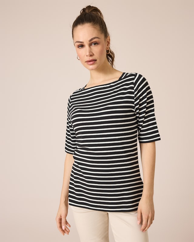 Shirt mit U-Boot-Ausschnitt