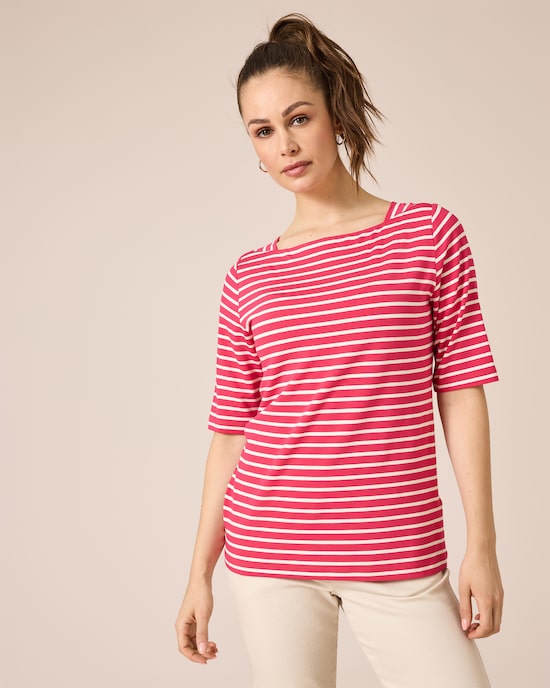Produktabbildung für Shirt mit U-Boot-Ausschnitt