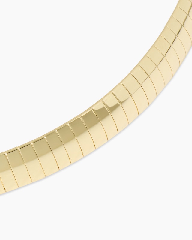 Collier im Schlangenkettendesign