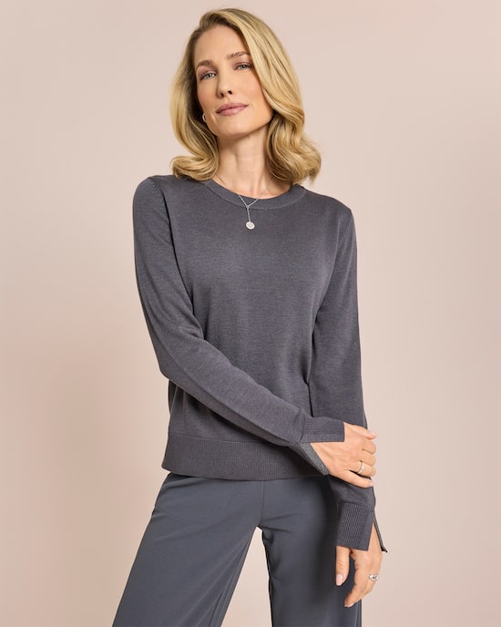 Produktabbildung für Pullover mit Kettendetail