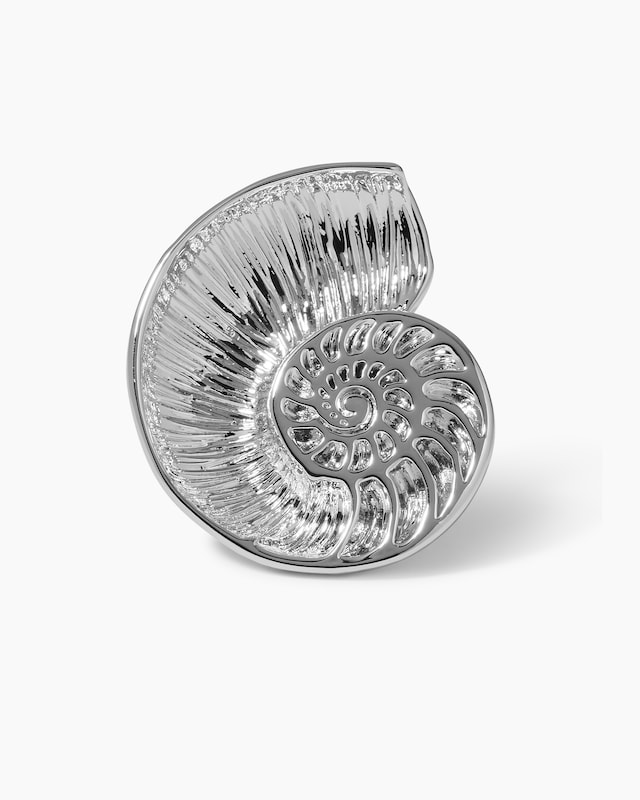 Ring im Muschel-Design