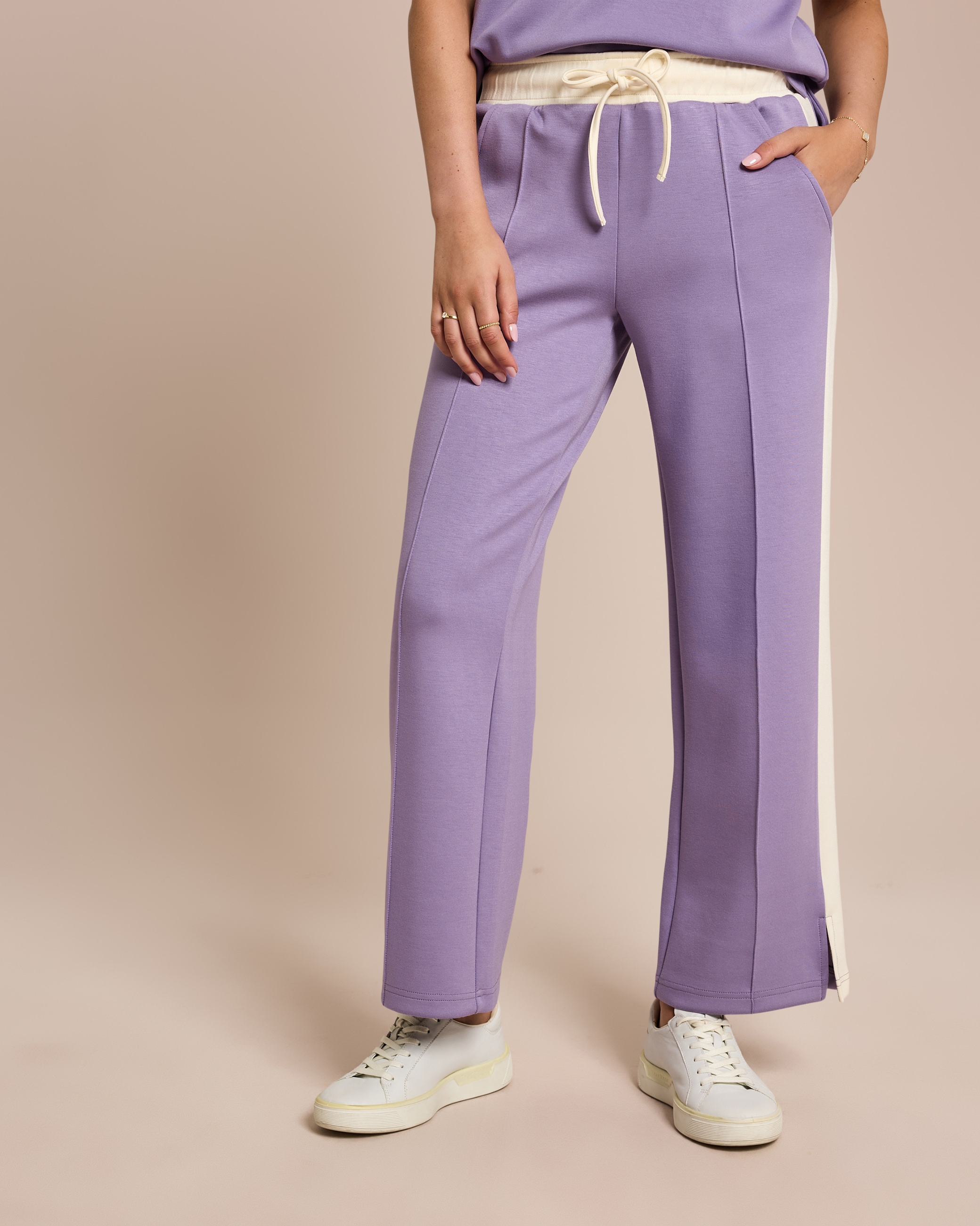 Produktabbildung für Hose mit Farbstreifen
