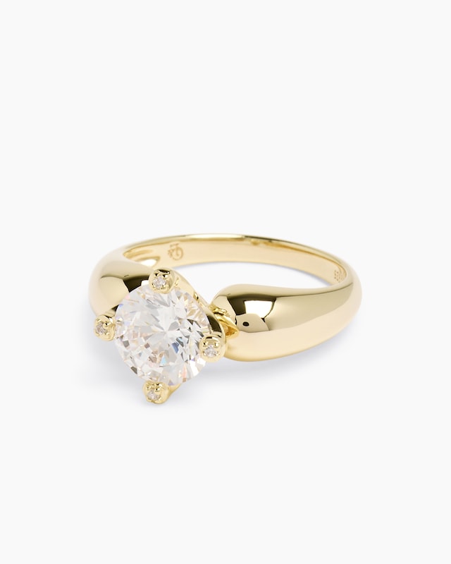 Ring mit Zirkonia