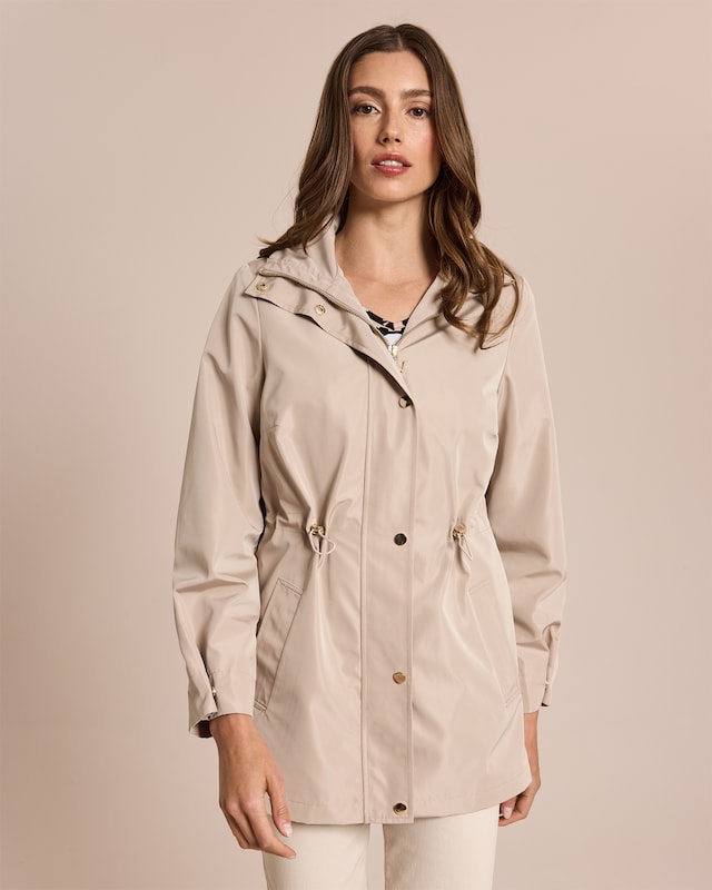 Übergangsjacke mit verstaubarer Kapuze