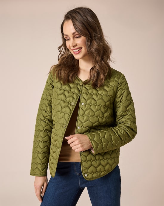 Produktabbildung für Steppjacke mit Herzen