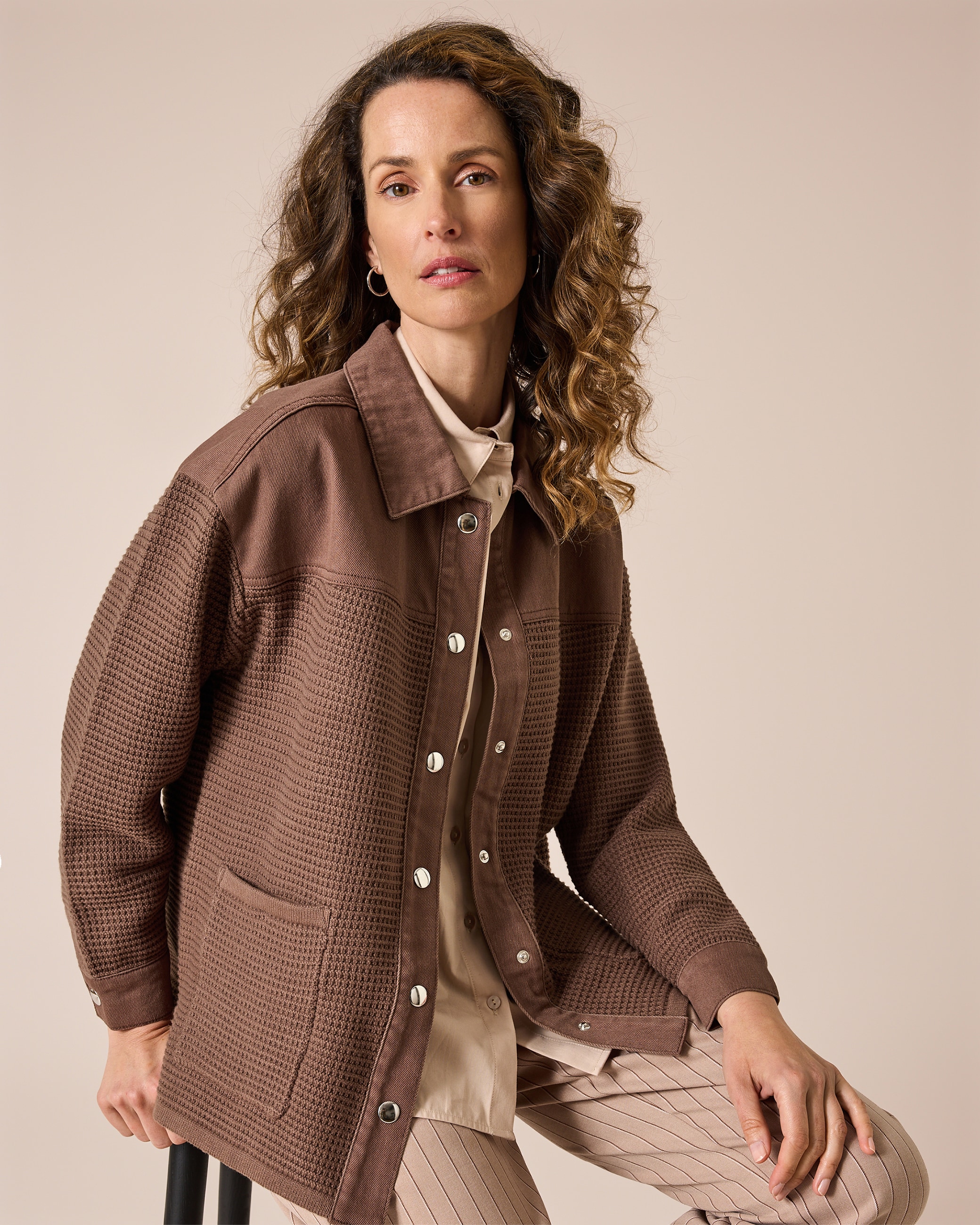Produktabbildung für Jeansjacke mit Materialmix