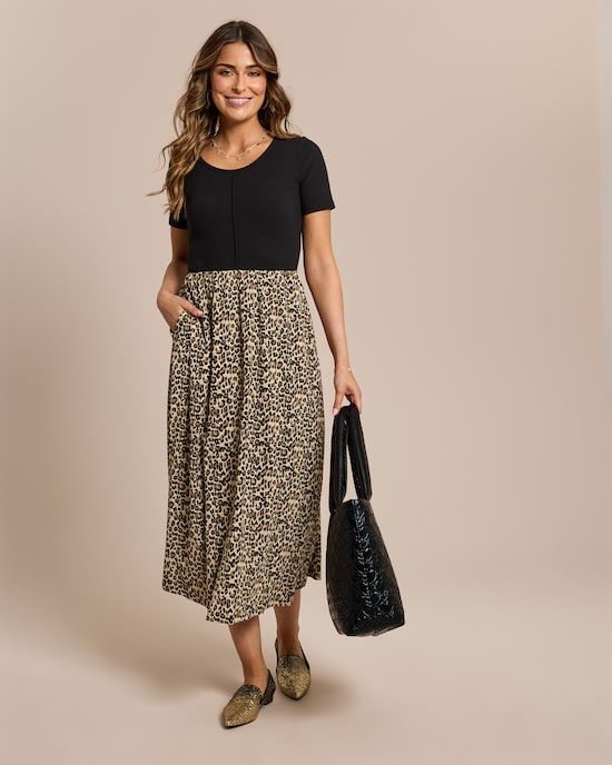 Produktabbildung für Shirt-Kleid mit Leo Print
