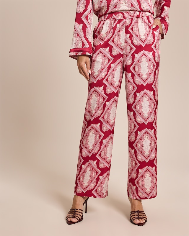Satinhose mit Seidenanteil