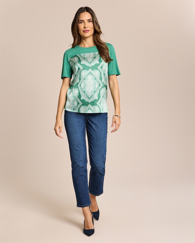 Shirt mit platziertem Druck