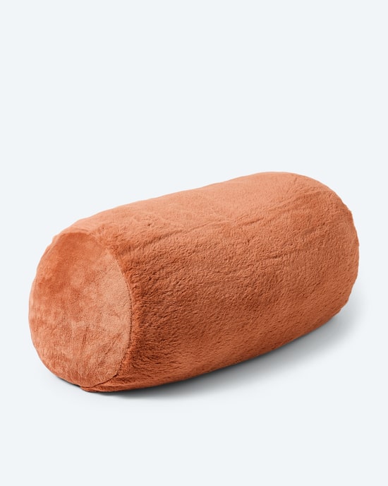 Produktabbildung für Nackenrolle "Ivo" in Kaninchenfell-Optik