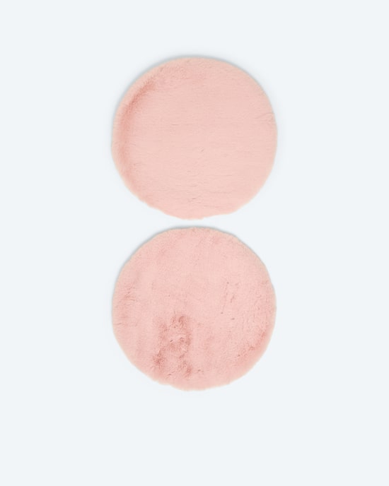 Produktabbildung für Sitzauflage "Britt" in Kaninchenfell-Optik, 2er Set