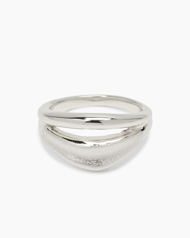 Ring im Fantasie-Design