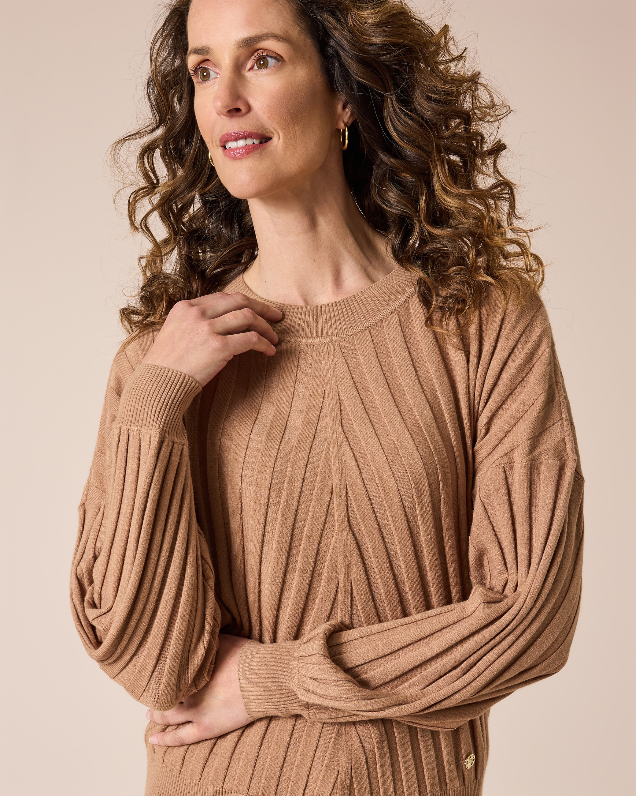 Produktabbildung für Pullover mit Ballonarm