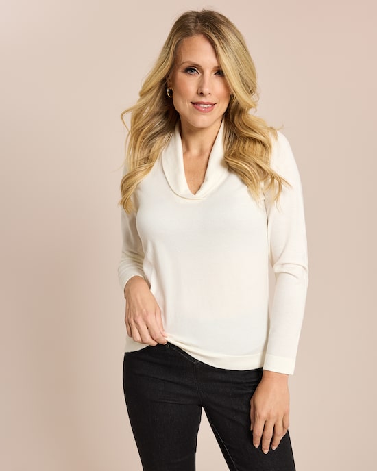 Produktabbildung für Pullover mit Schalkragen