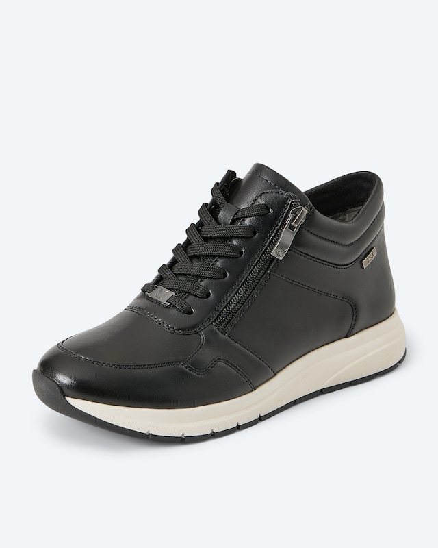 Hightop Sneaker