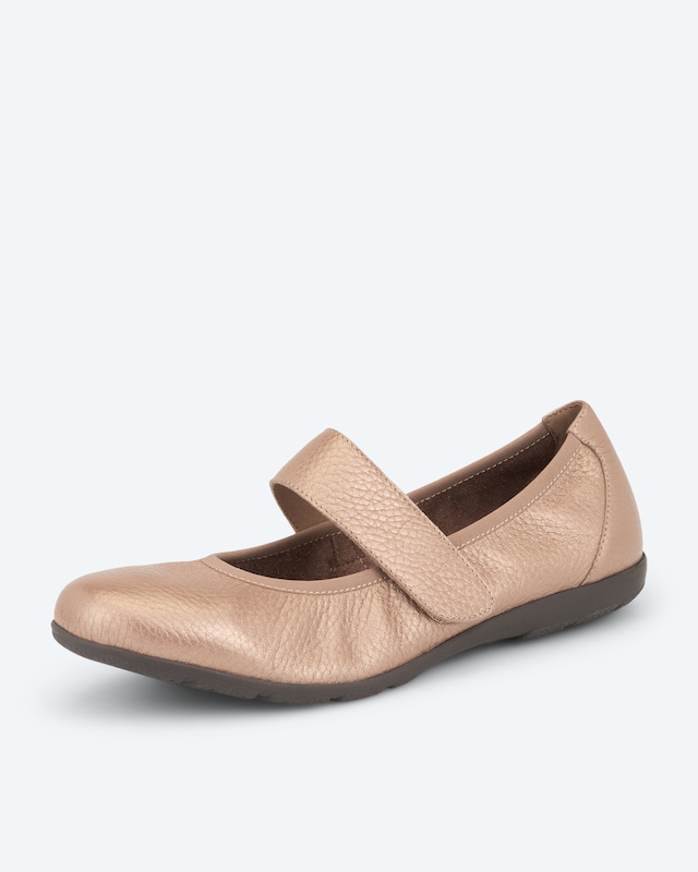 Ballerina aus Hirschleder
