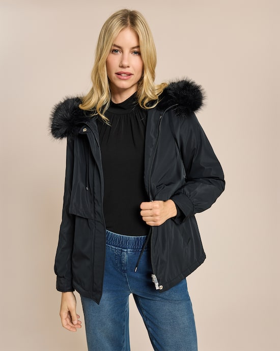Produktabbildung für Outdoor Jacke mit Webpelz