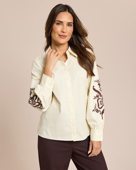 Produktabbildung für Bluse mit Stickerei