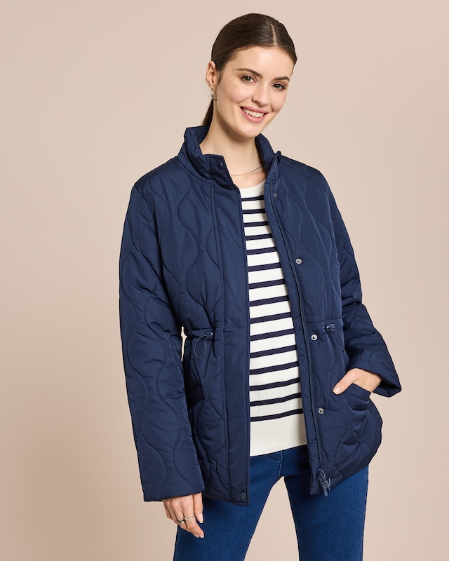 Steppjacke mit Tunnelzug