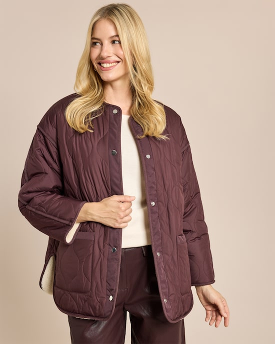 Produktabbildung für Wendejacke mit Faux Shearling