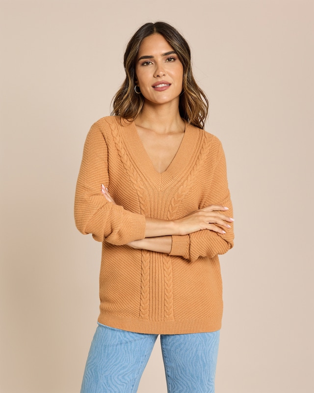 Pullover mit Zopf-Muster