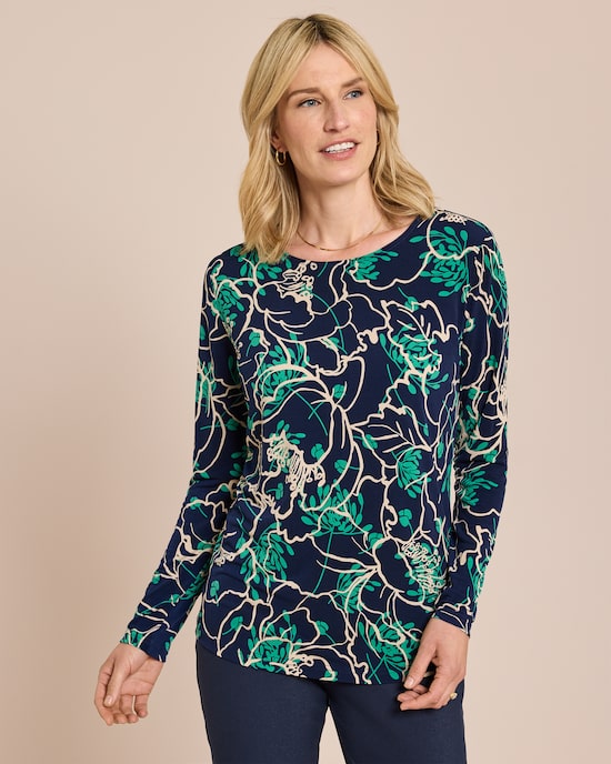 Produktabbildung für Shirt mit großem Blumendruck