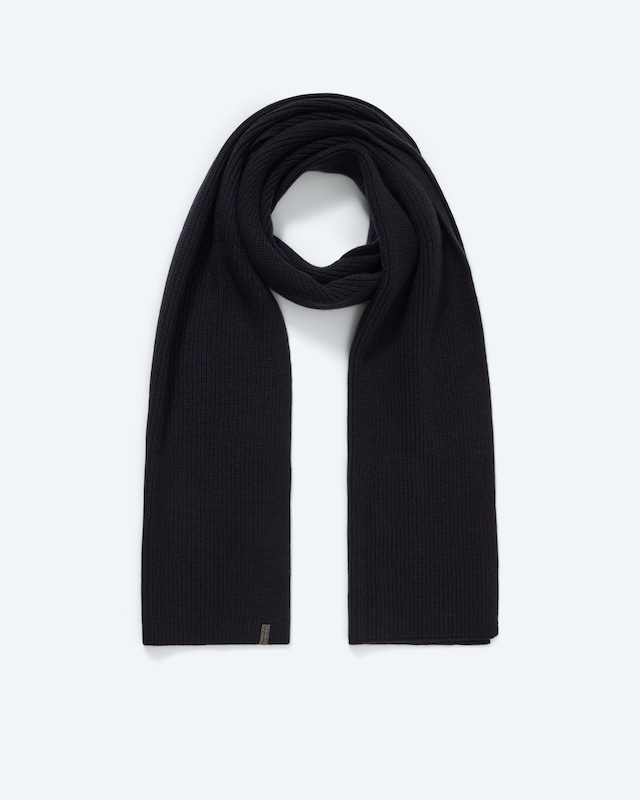 Strickschal mit Applikation