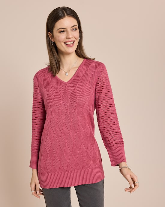 Produktabbildung für Pullover mit Ajour-Ärmel und Karo-Struktur