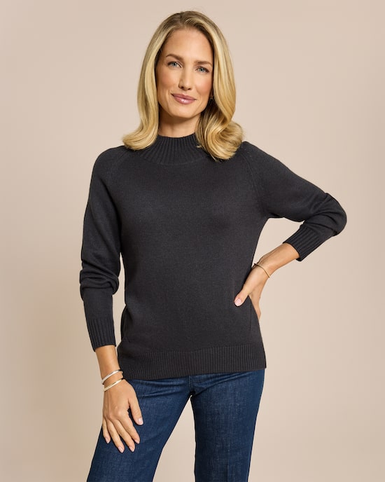 Produktabbildung für Pullover mit Ajourdetail