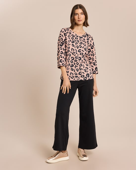 Produktabbildung für Hausanzug Leopard