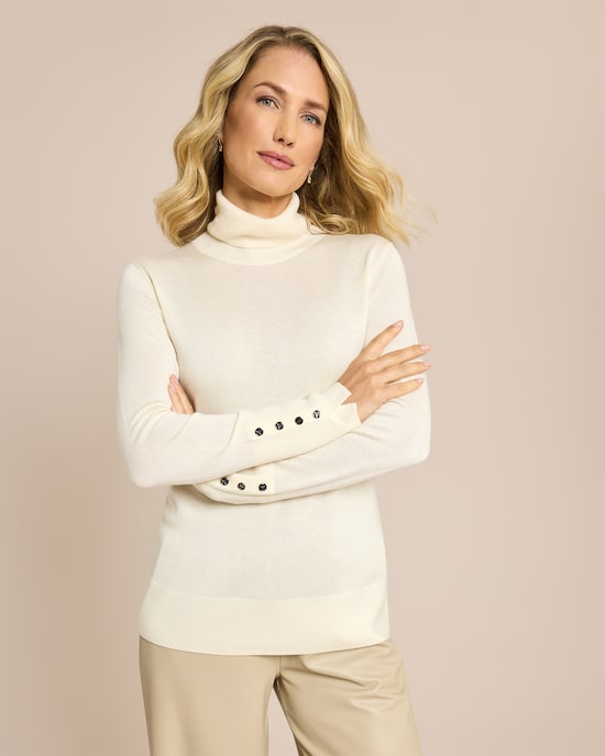Produktabbildung für Rollkragenpullover mit Schlitz am Arm